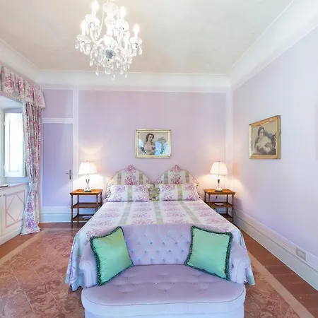 Torno Villa Sleeps 16 With Pool Air Con And Wifi * 토르노