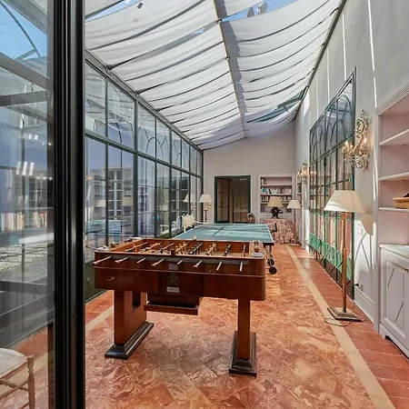 Torno Villa Sleeps 16 With Pool Air Con And Wifi * Torno